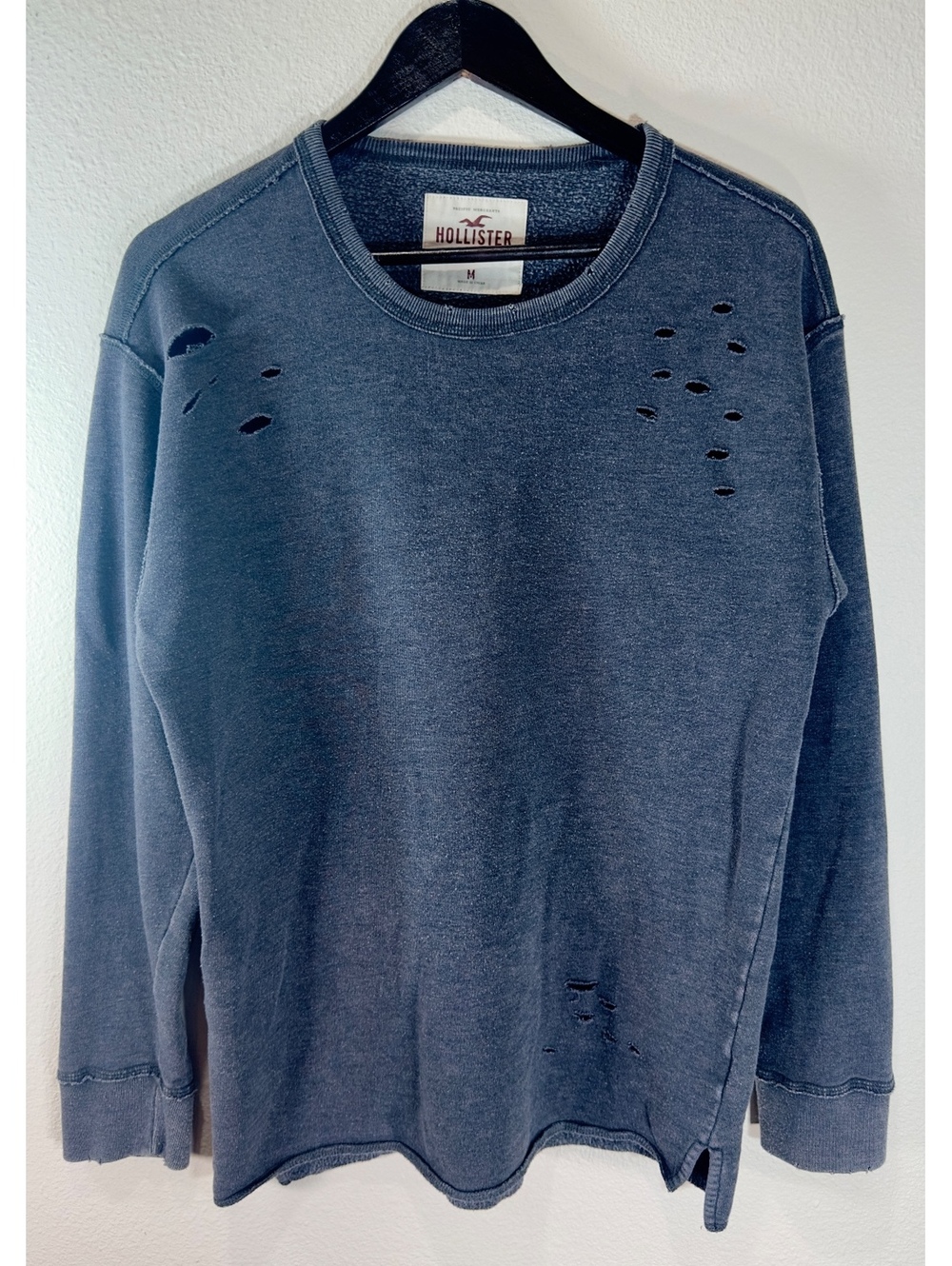 Hollister Size M Distressed Crewneck Sweatshirt Blue Acid Wash Grunge Oversized
